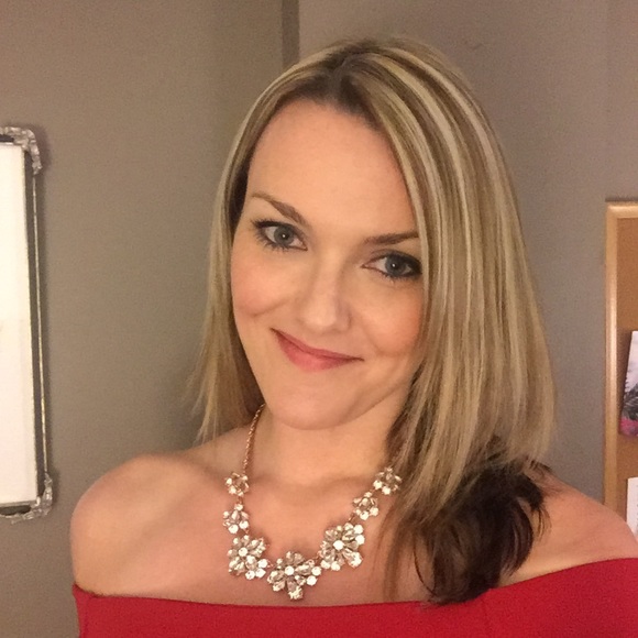 Meet your Posher, Alex - Picture 3 of 4